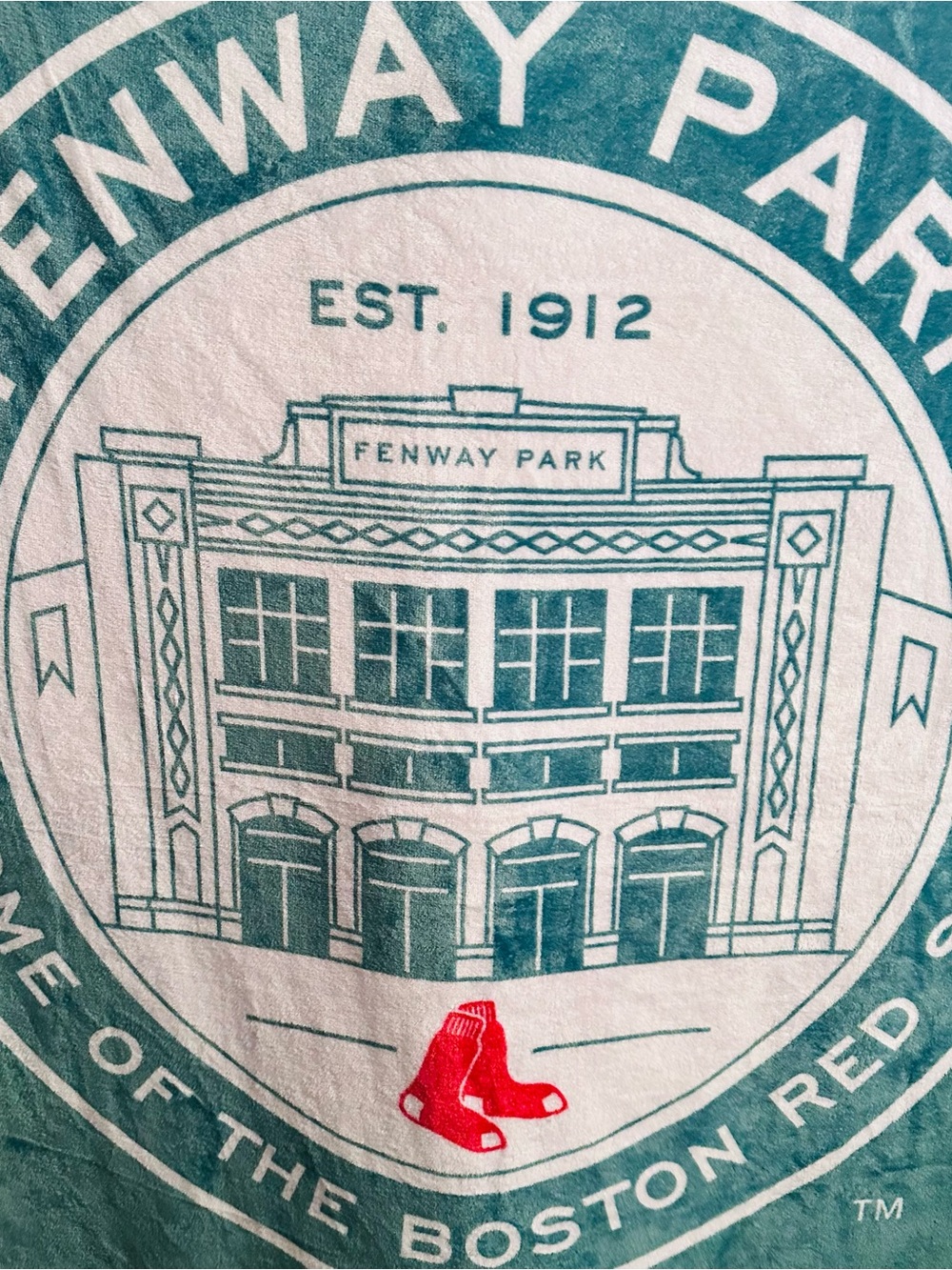 Fenway Park fleece blanket with Red Sox Logo - Picture 2 of 6